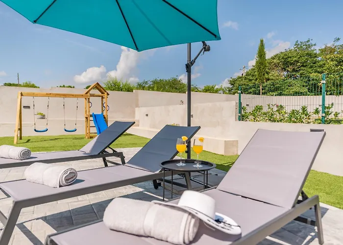 Zeleni Gaj Zadarvillas Вилла Donje Rastane