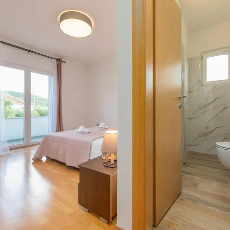 فيلة Zeleni Gaj Zadarvillas Donje Rastane