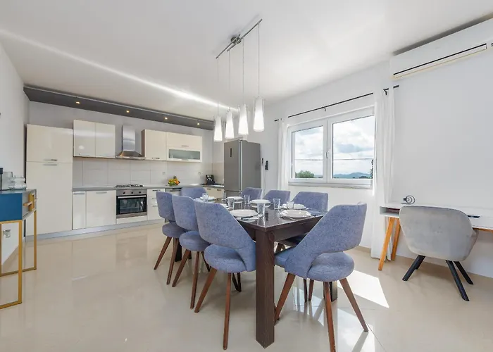 Zeleni Gaj Zadarvillas 빌라 Donje Rastane
