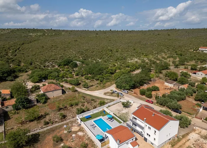 Zeleni Gaj Zadarvillas *
